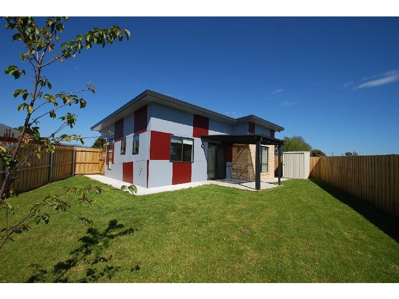 Unit 1/2 Carol Court, Westbury TAS 7303