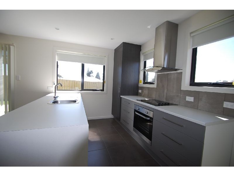 Unit 1/2 Carol Court, Westbury TAS 7303
