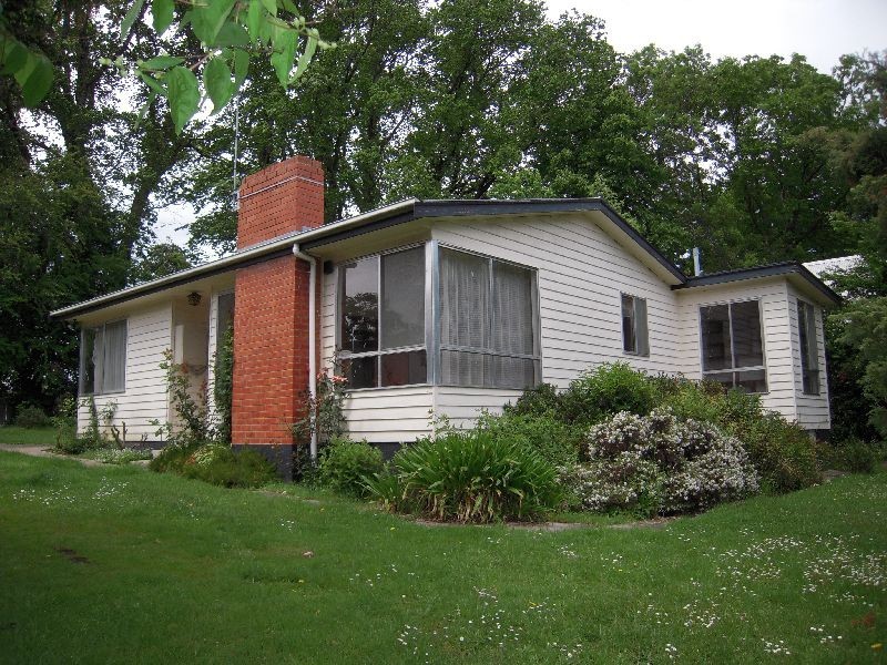 8 Lonsdale Promenade, Westbury TAS 7303