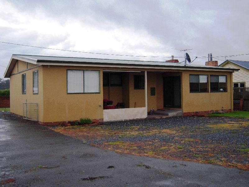 9 Main Road, Perth TAS 7300