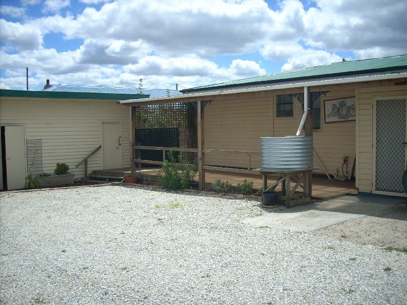 28 Pedder Street, Campbell Town TAS 7210