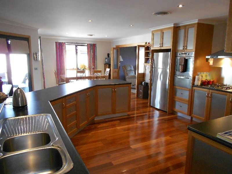 8 Alison Court, Westbury TAS 7303