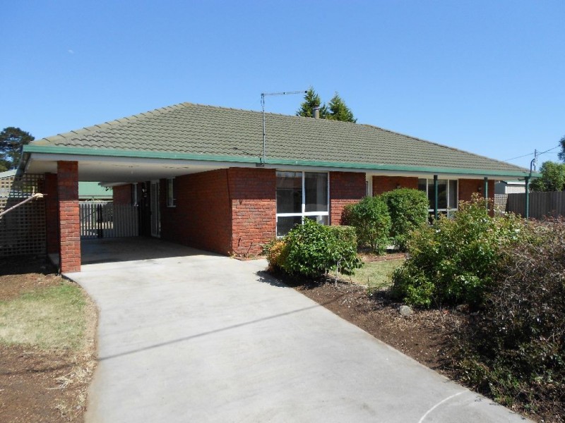 6 Cootamundra Dr, Perth TAS 7300