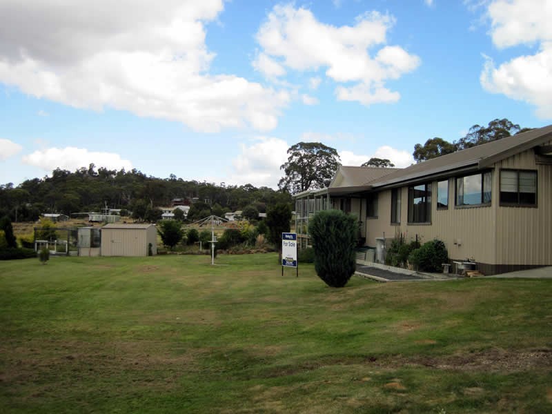14 Fleming Drive, Miena TAS 7030