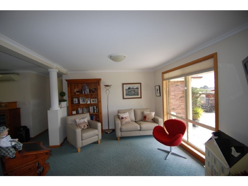 16 Bulwer Street, Longford TAS 7301