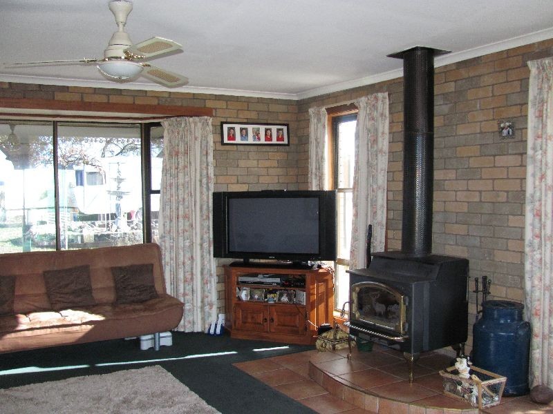 133 Main Street, Cressy TAS 7302