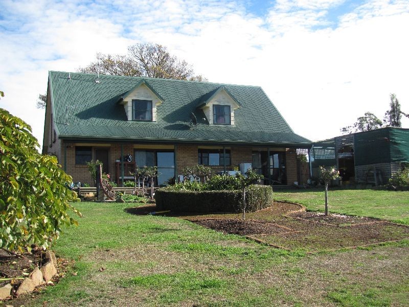133 Main Street, Cressy TAS 7302