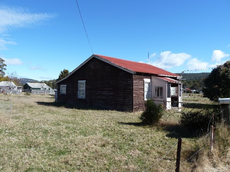 9 Coronation Avenue, Rossarden TAS 7213