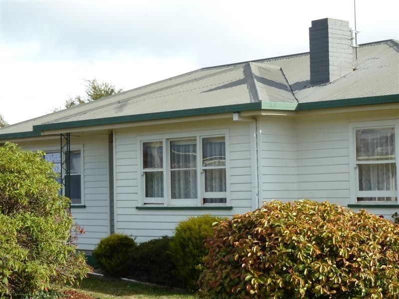 26 Main Street, Cressy TAS 7302