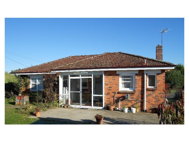 61 William Street, Westbury TAS 7303
