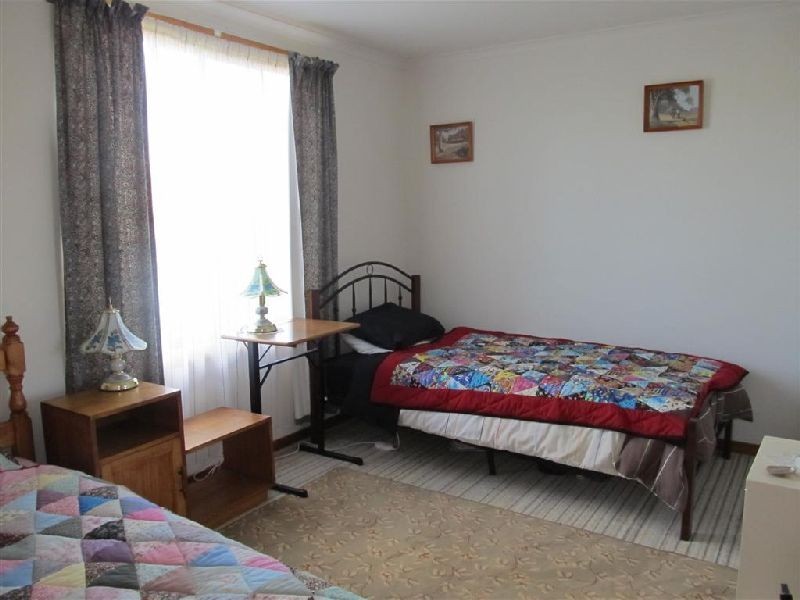 2/103 Marriott Street, Westbury TAS 7303