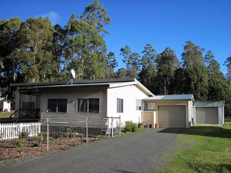 220 Bradys Lake Road, Bradys Lake TAS 7140