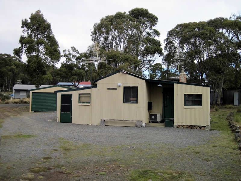 33 Dolerite Crescent, Arthurs Lake TAS 7030