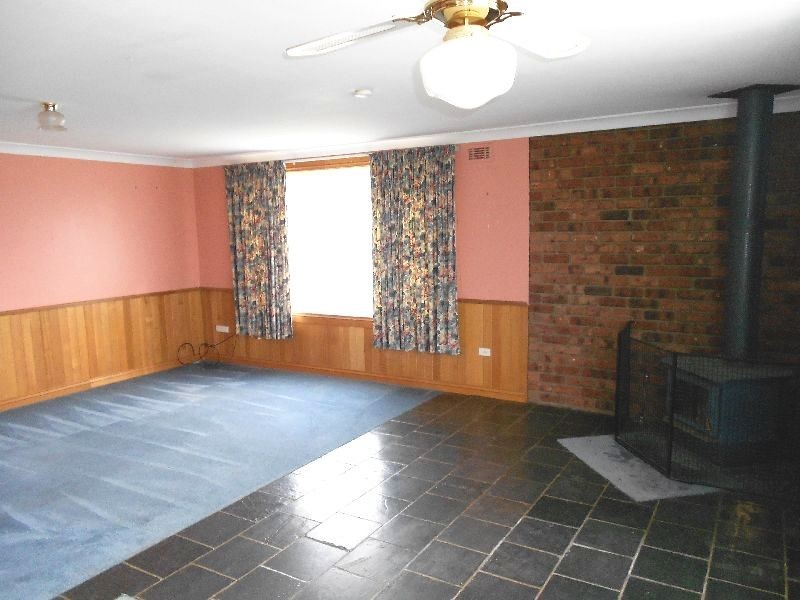 2 East Street, Campbell Town TAS 7210