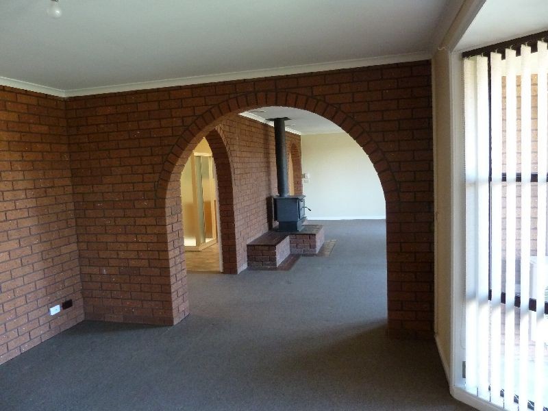 10 Falmouth Street, Avoca TAS 7213