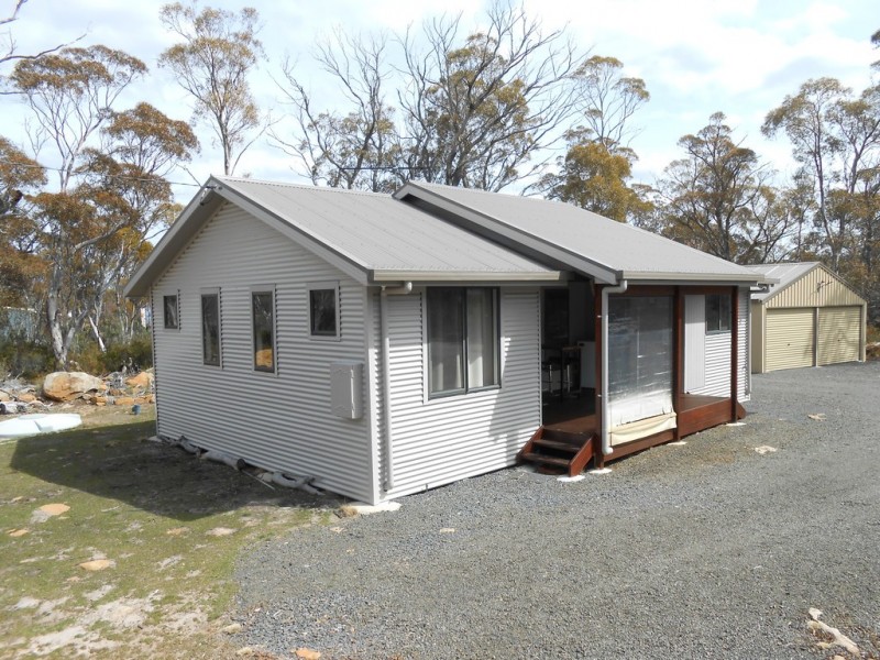 15 Trout Crescent, Miena TAS 7030