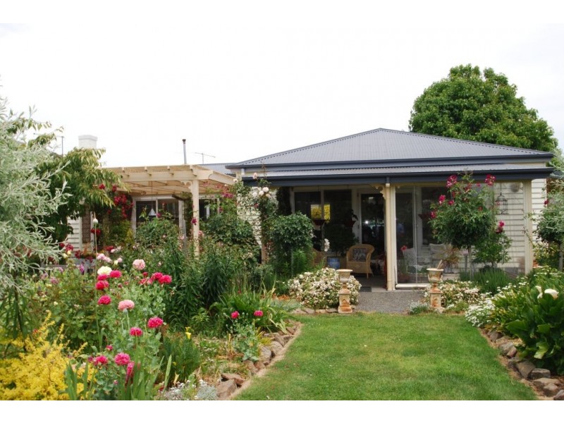 60 Catherine Street, Longford TAS 7301