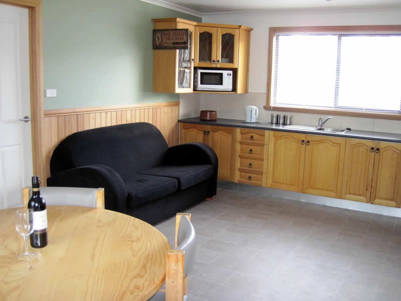 8 Anglers Crescent, Miena TAS 7030