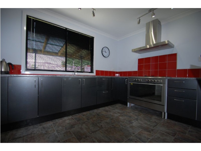 15 Gray Street, Avoca TAS 7213