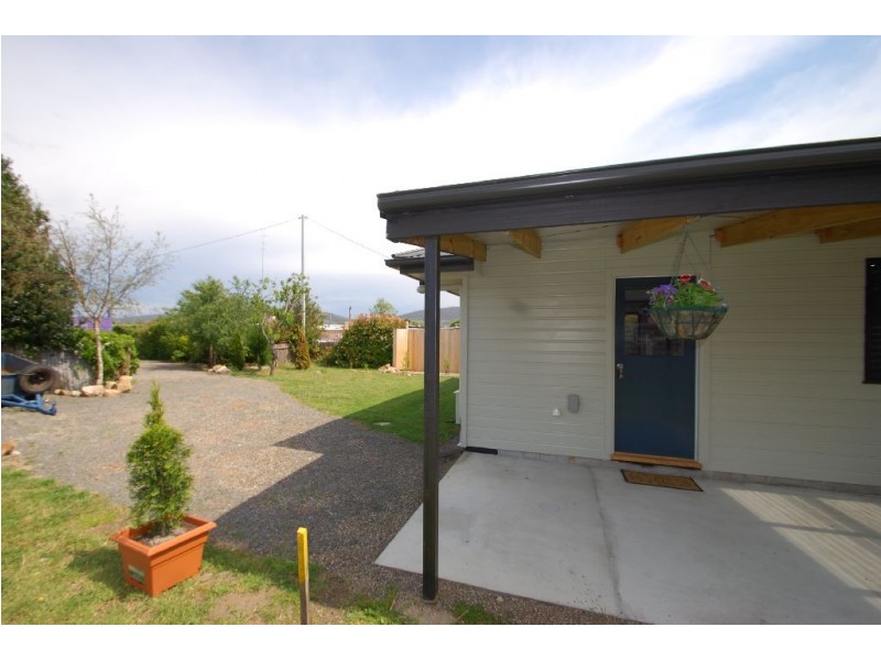 15 Gray Street, Avoca TAS 7213