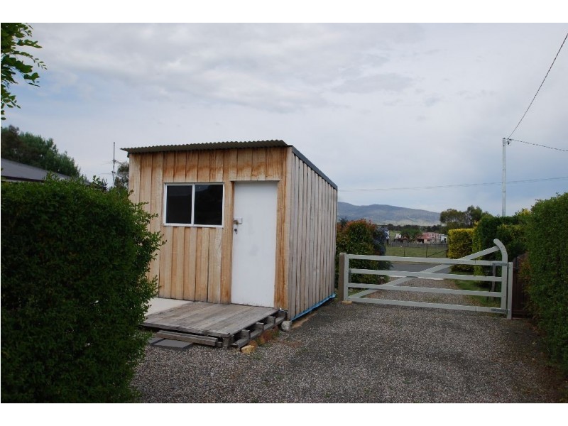 15 Gray Street, Avoca TAS 7213