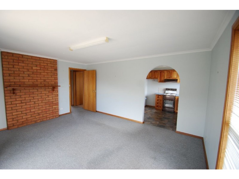 2/11 Mary Street, Perth TAS 7300