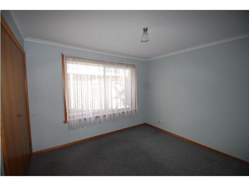 2/11 Mary Street, Perth TAS 7300