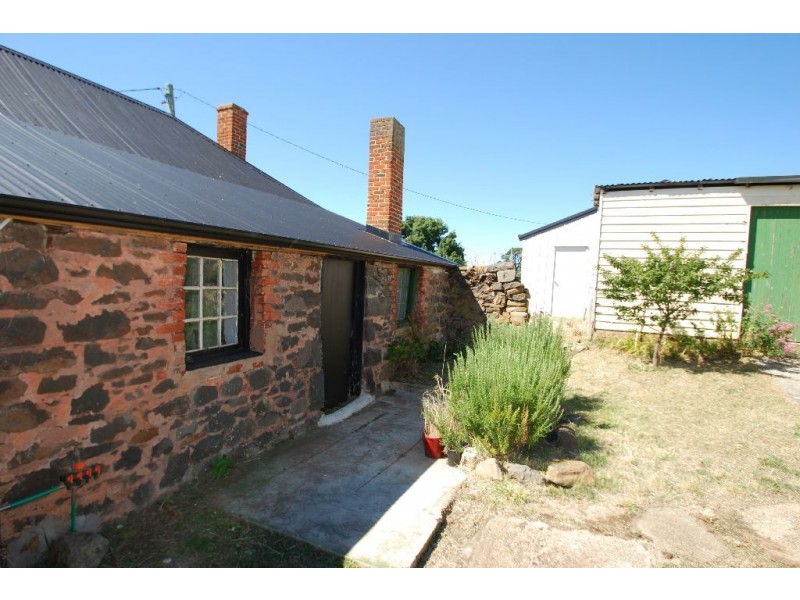 30 Pedder Street, Campbell Town TAS 7210