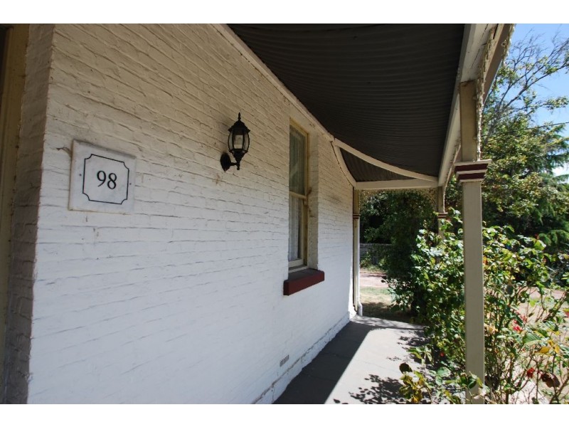 98 Meander Valley Road, Westbury TAS 7303