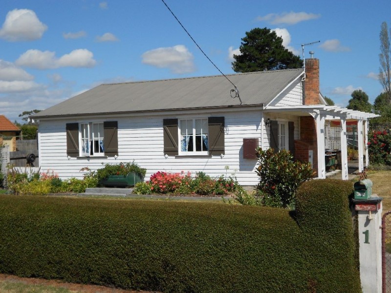 1 Horne Street, Longford TAS 7301