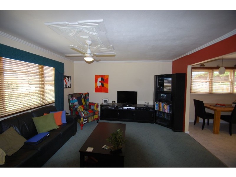 17 Gray Street, Avoca TAS 7213