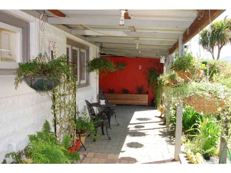 17 Gray Street, Avoca TAS 7213