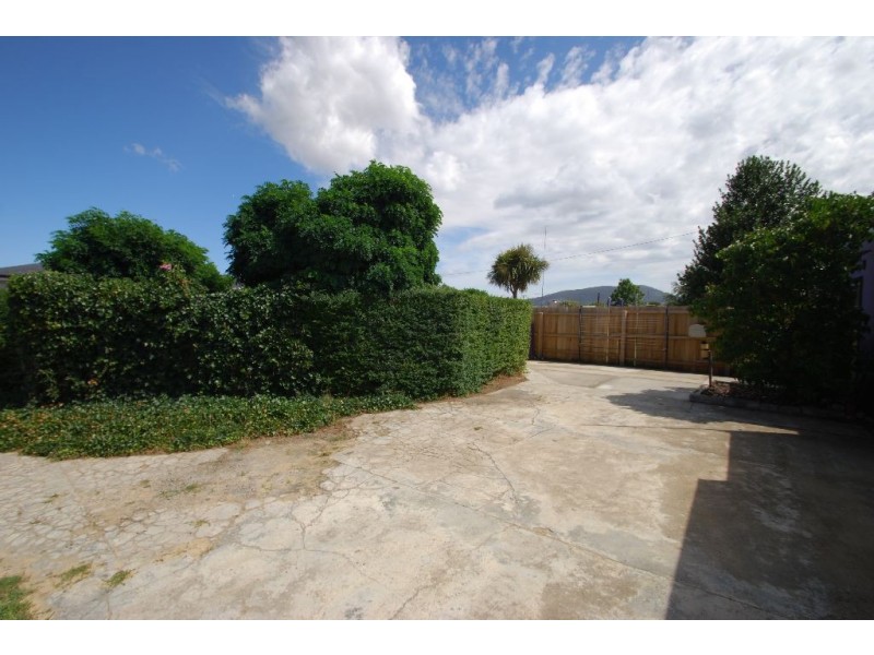 17 Gray Street, Avoca TAS 7213