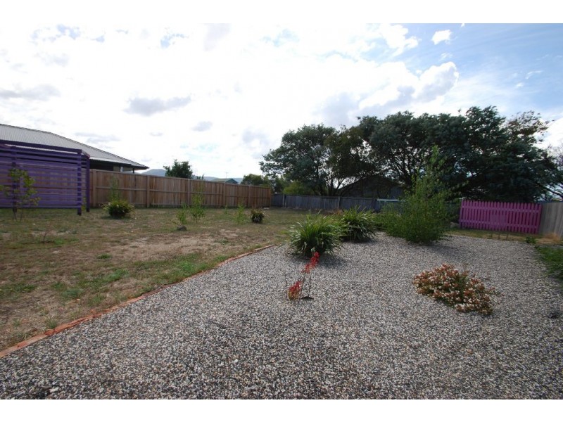 17 Gray Street, Avoca TAS 7213