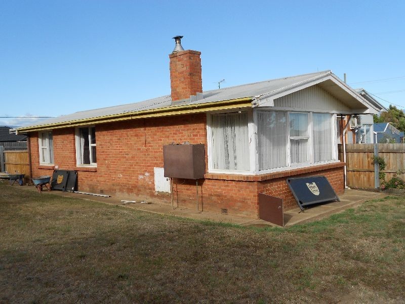33 Main Street, Cressy TAS 7302