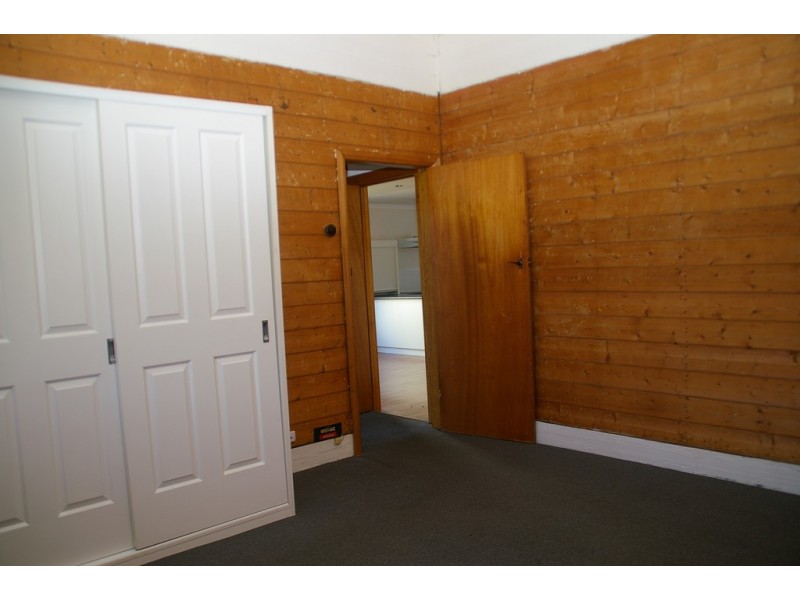 60 Main Street, Cressy TAS 7302