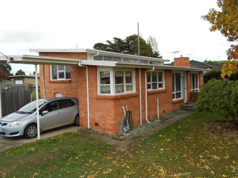 9 Lewis Street, Longford TAS 7301