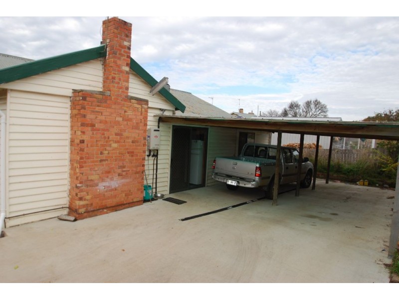 34 Bond Street, Ross TAS 7209