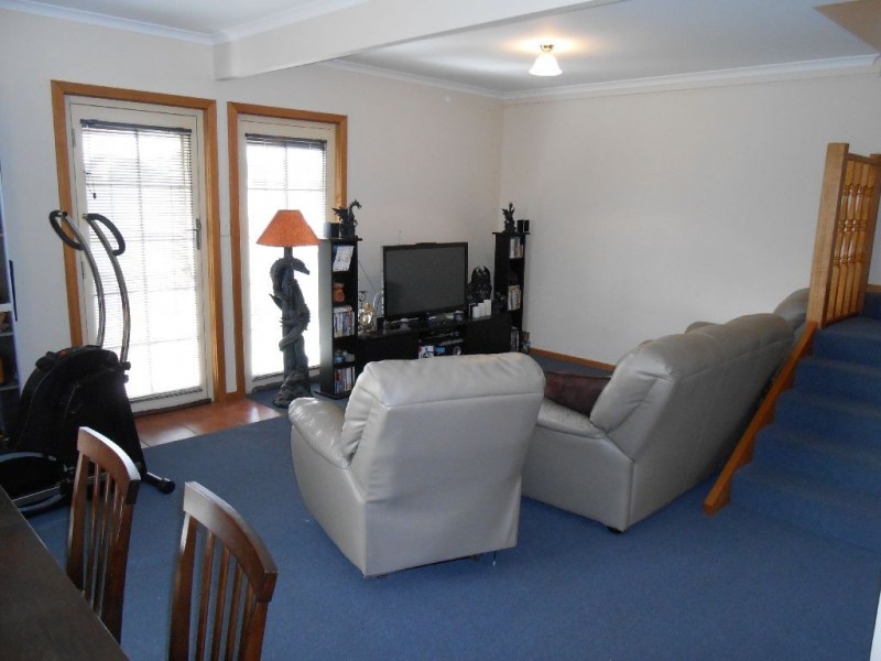 1/16 Hay St, Longford TAS 7301