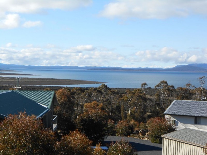 10 Lochiel Drive, Miena TAS 7030