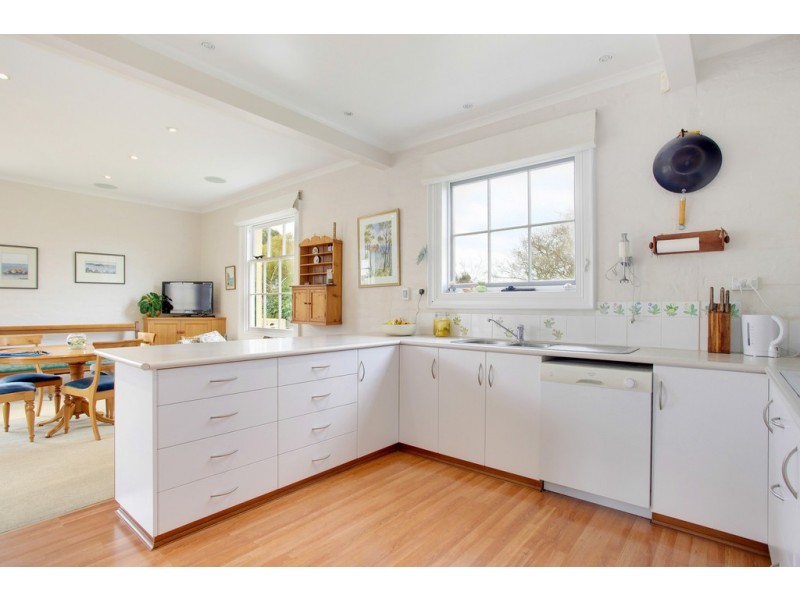 854 Hobart Road, Breadalbane TAS 7258