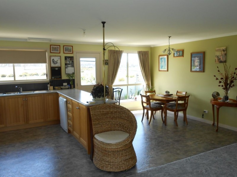 13082 Midlands Highway, Cleveland TAS 7211