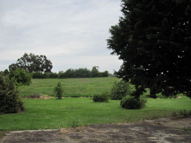 79 Meander Valley Road, Westbury TAS 7303
