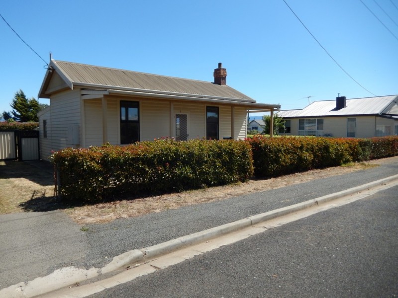 11 Church Street, Cressy TAS 7302