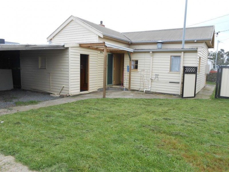 11 Church Street, Cressy TAS 7302