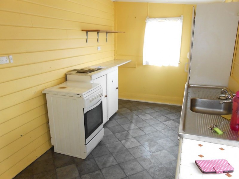 11 Church Street, Cressy TAS 7302