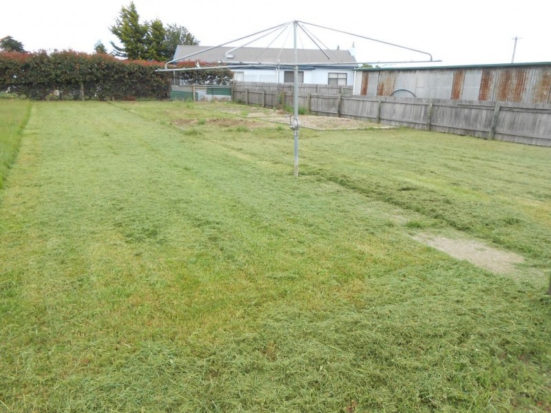 11 Church Street, Cressy TAS 7302