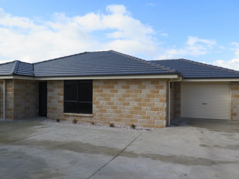 2/11 Anstey Street, Longford TAS 7301
