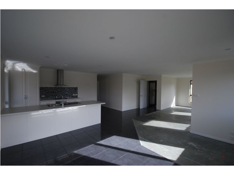 2/11 Anstey Street, Longford TAS 7301