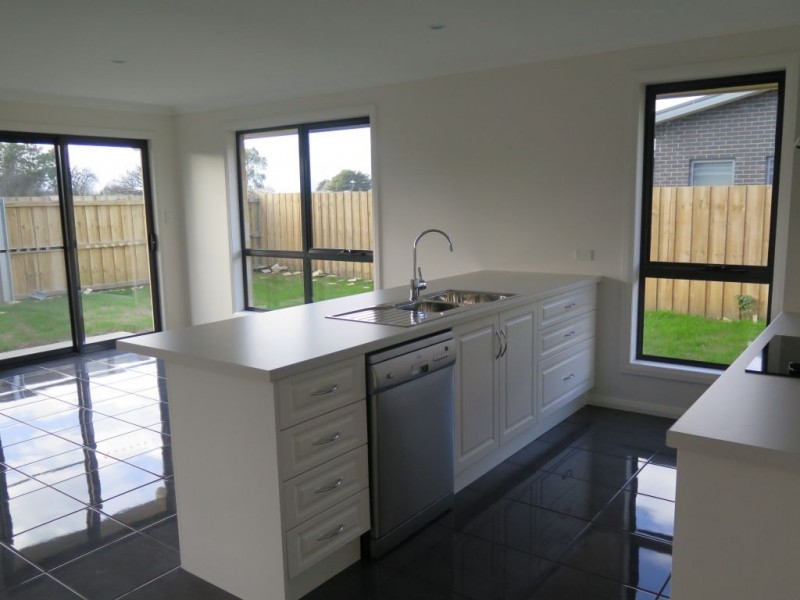 2/11 Anstey Street, Longford TAS 7301